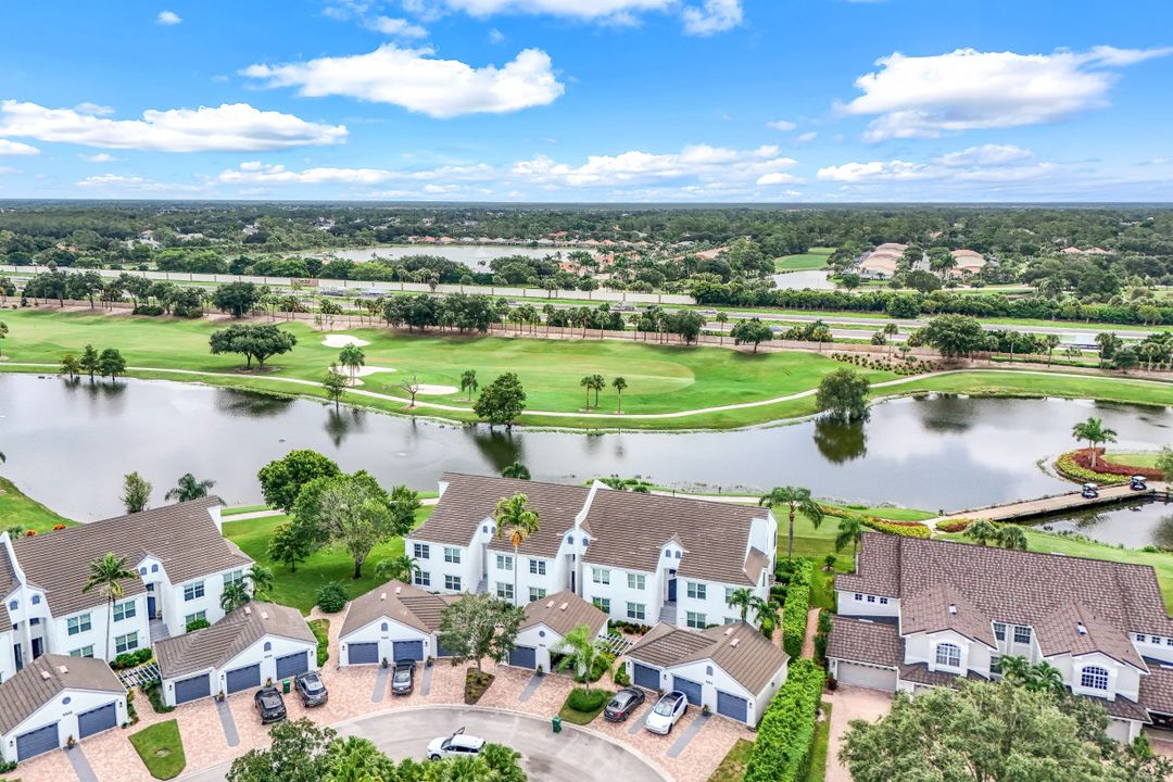 5924 Sand Wedge Ln #2002, Naples, FL 34110