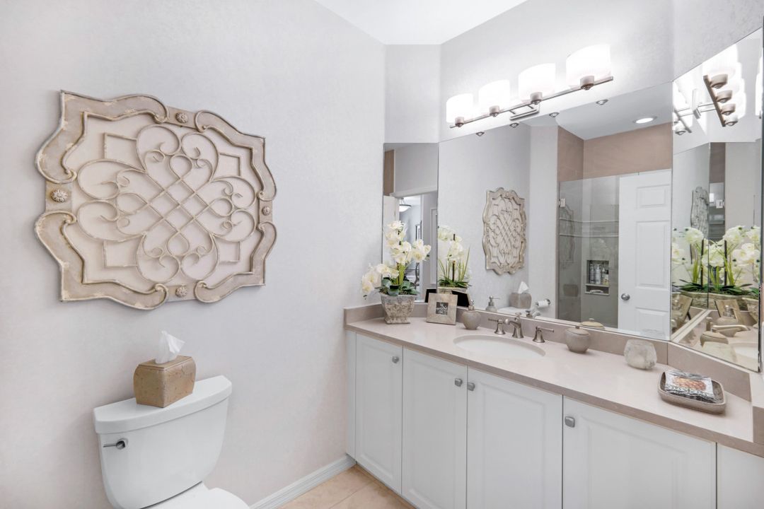 5924 Sand Wedge Ln #2002, Naples, FL 34110