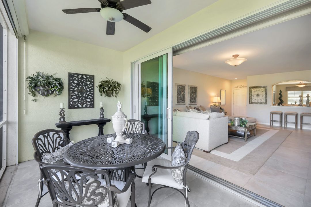 5924 Sand Wedge Ln #2002, Naples, FL 34110