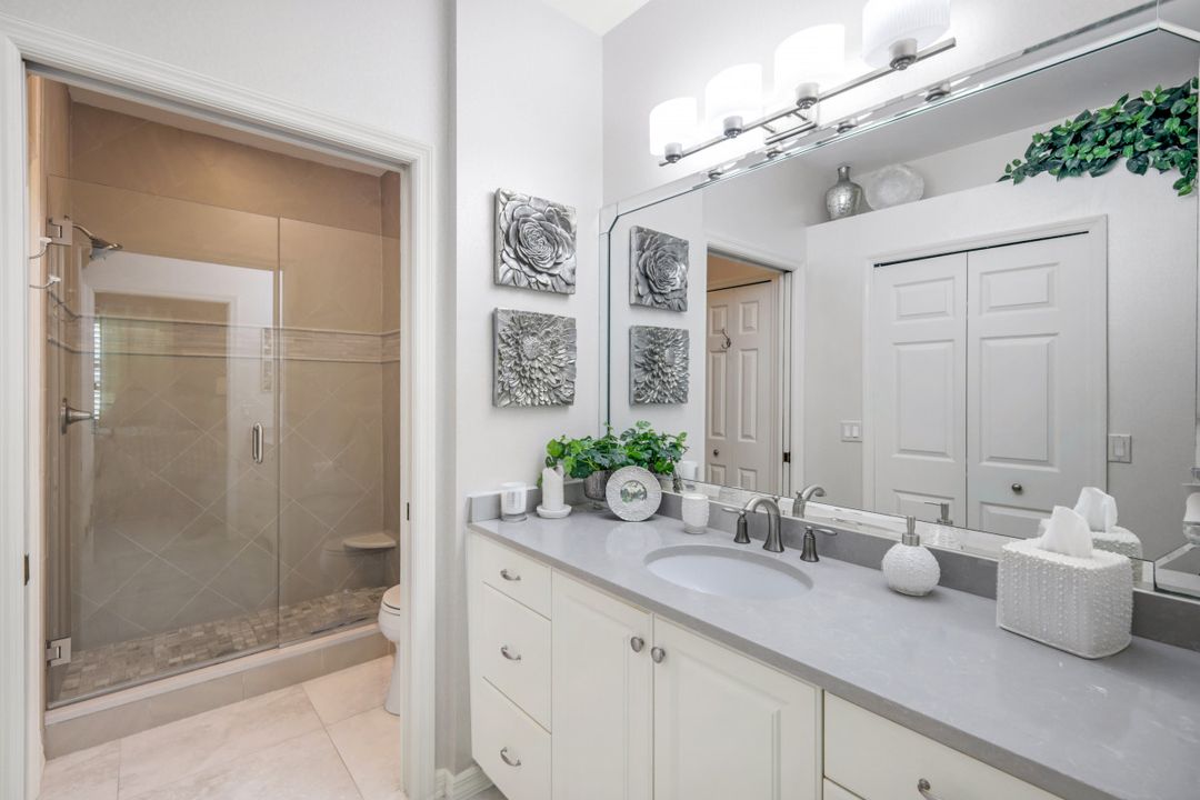 5924 Sand Wedge Ln #2002, Naples, FL 34110