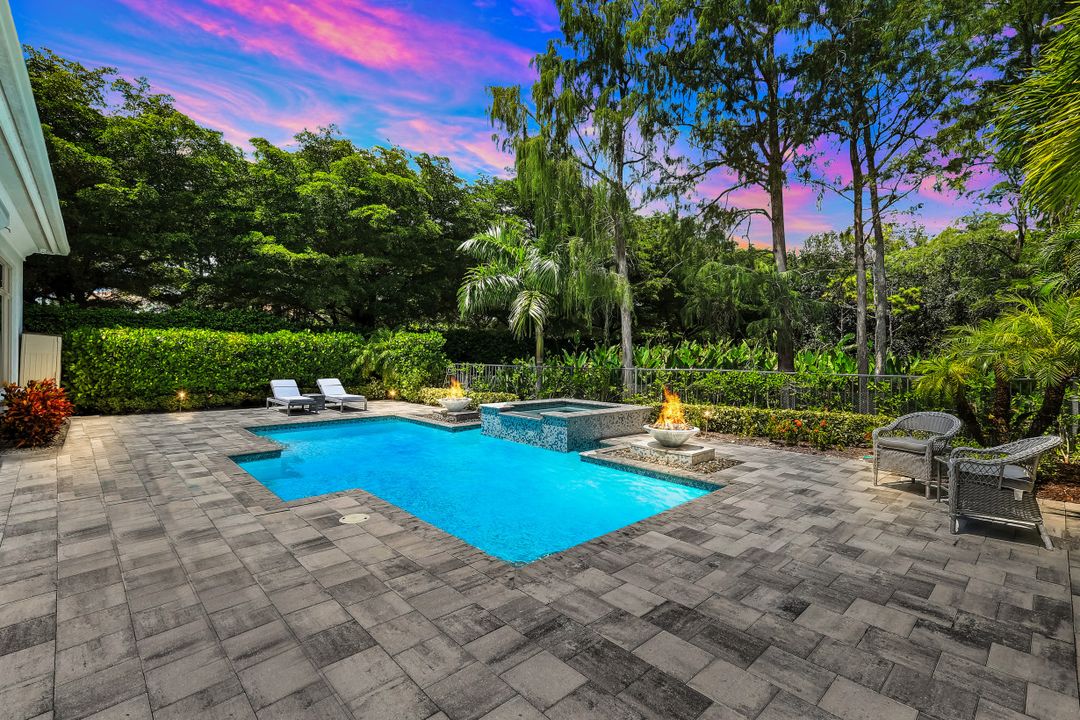 18282 Via Caprini Dr, Miromar Lakes, FL 33913