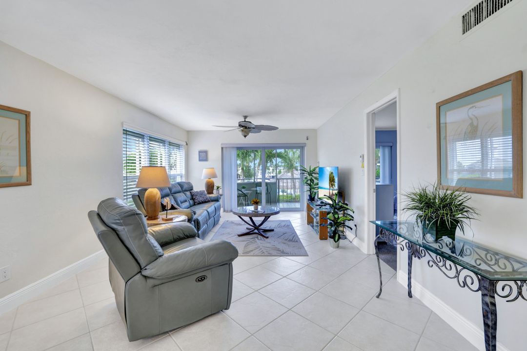 1041 Swallow Ave #202, Marco Island, FL 34145