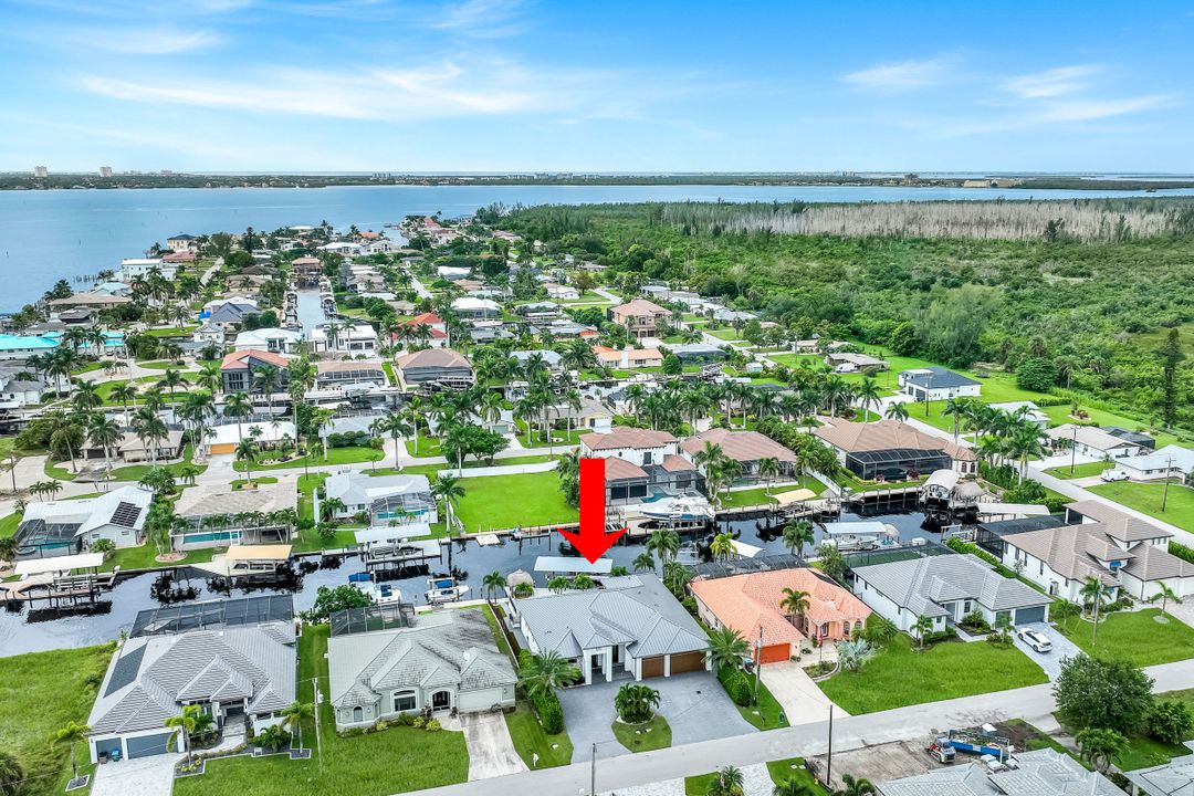126 SW 57th St, Cape Coral, FL 33914