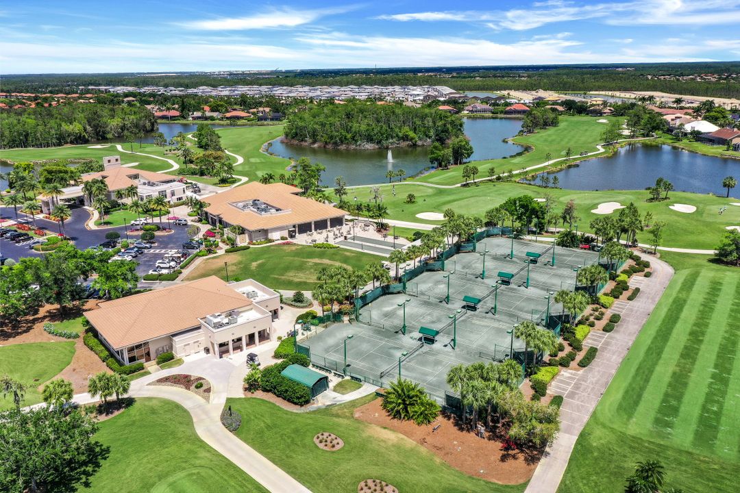 12166 Water Oak Dr, Estero, FL 33928