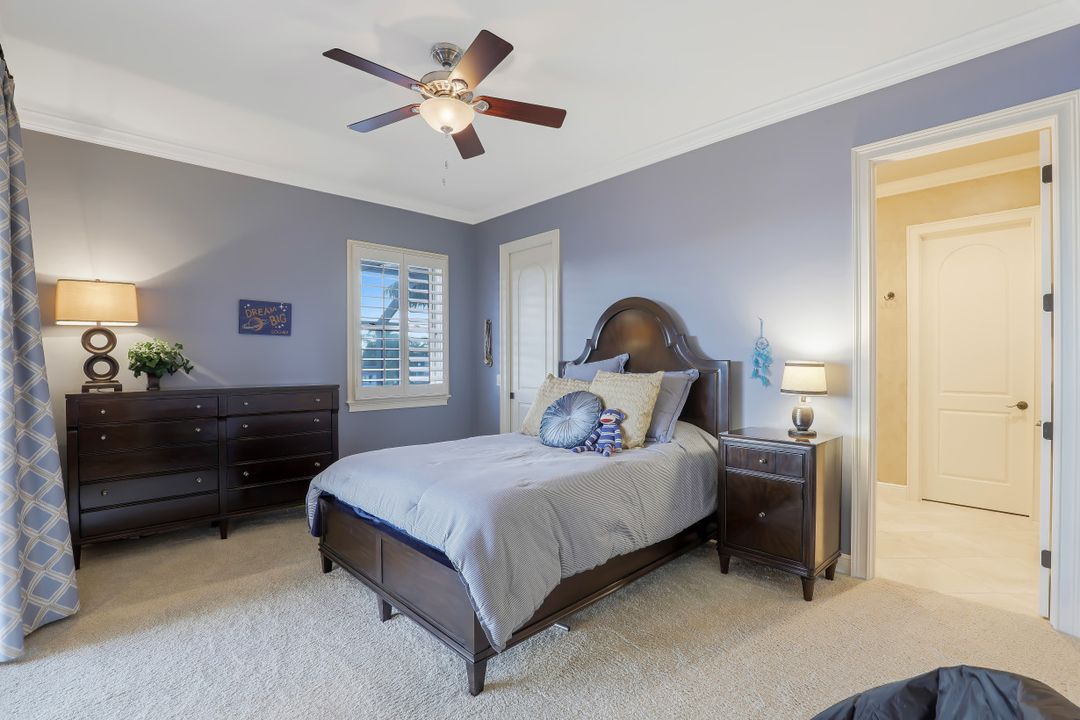 808 S Heathwood Dr, Marco Island, FL 34145