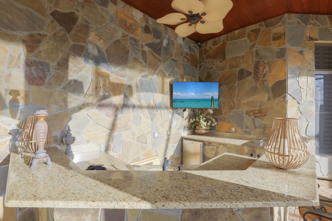 808 S Heathwood Dr, Marco Island, FL 34145