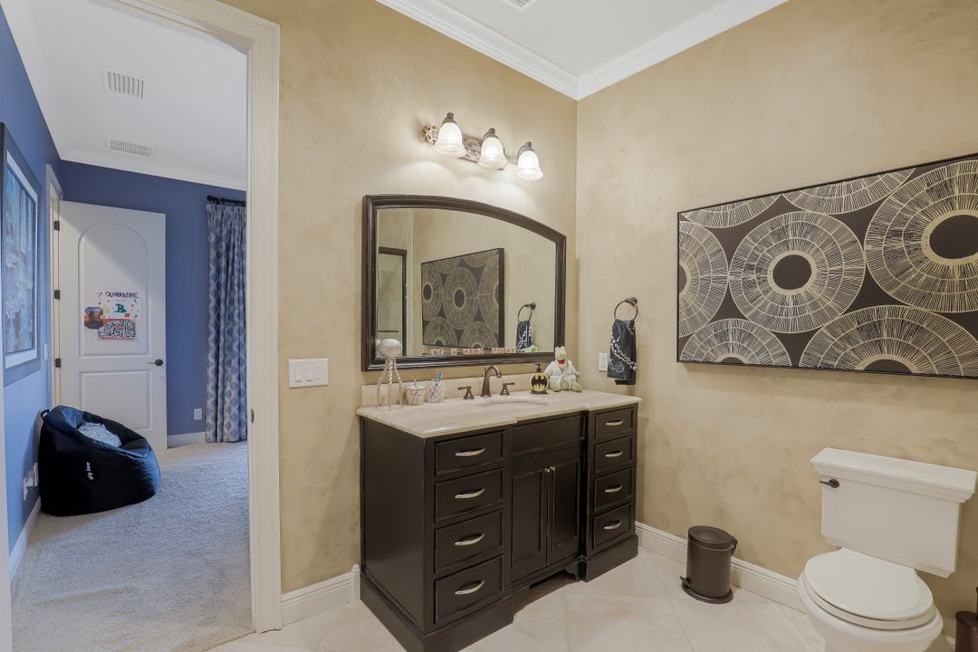 808 S Heathwood Dr, Marco Island, FL 34145