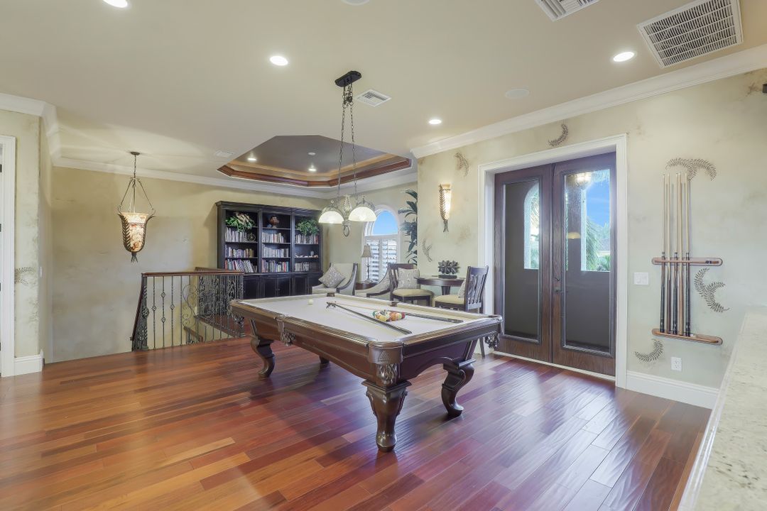 808 S Heathwood Dr, Marco Island, FL 34145