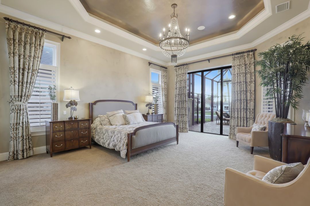 808 S Heathwood Dr, Marco Island, FL 34145