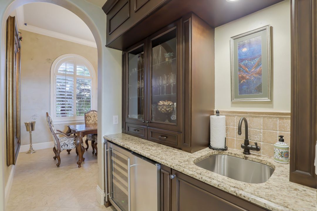 808 S Heathwood Dr, Marco Island, FL 34145