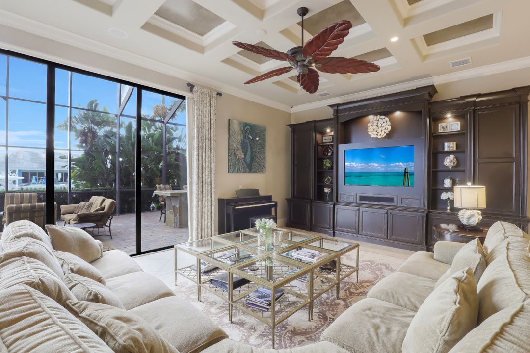 808 S Heathwood Dr, Marco Island, FL 34145