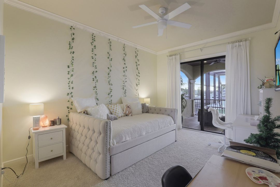 808 S Heathwood Dr, Marco Island, FL 34145