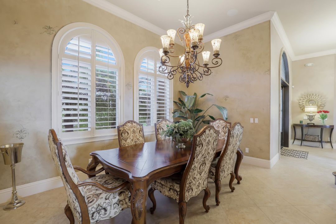 808 S Heathwood Dr, Marco Island, FL 34145