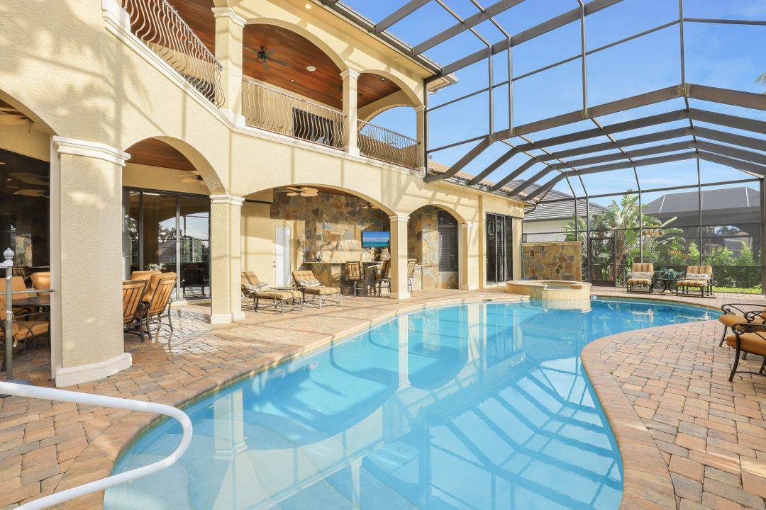 808 S Heathwood Dr, Marco Island, FL 34145