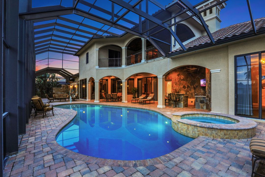 808 S Heathwood Dr, Marco Island, FL 34145