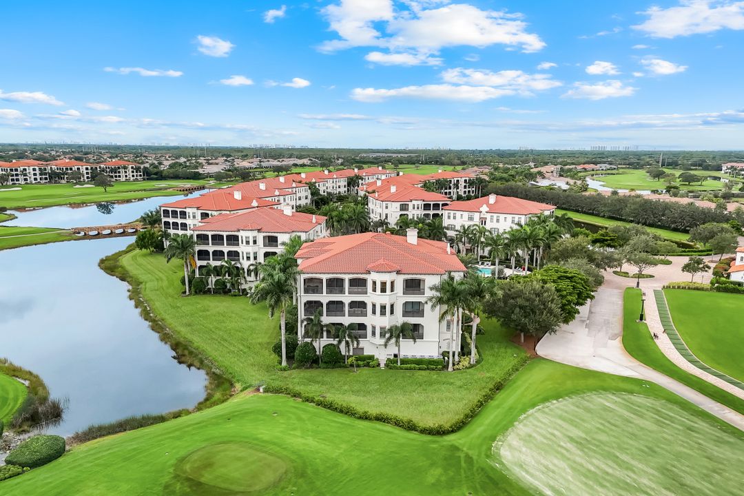 16452 Carrara Way #301, Naples, FL 34110