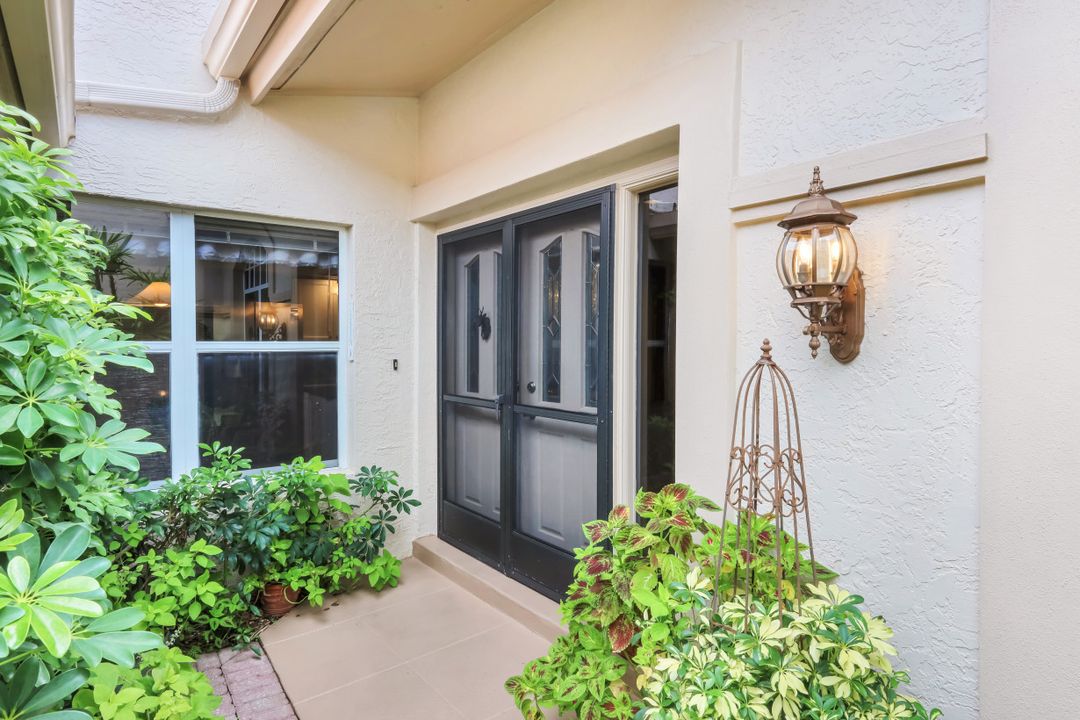 11626 Quail Village Way, Naples, FL 34119