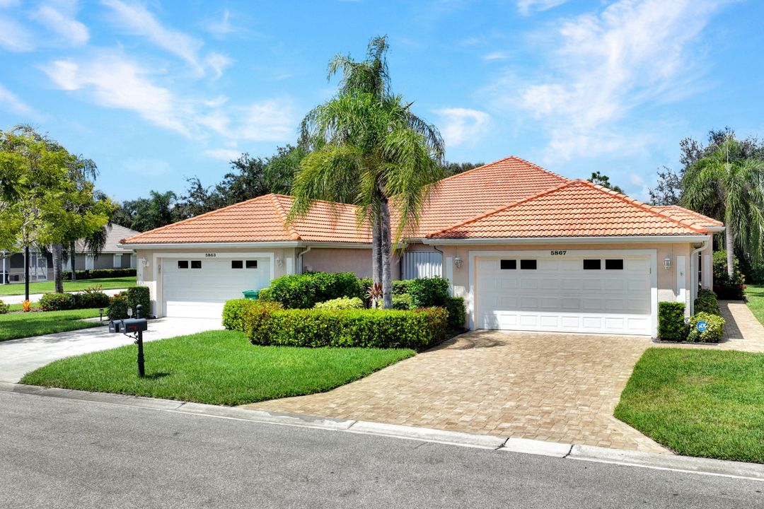 5867 Northridge Dr, Naples, FL 34110