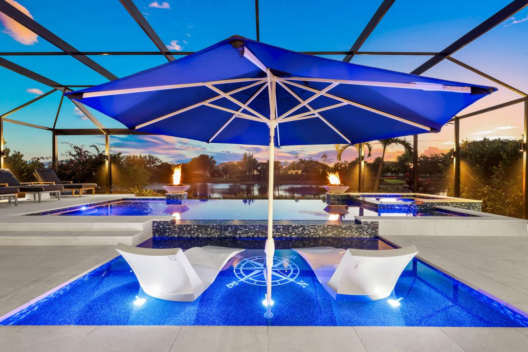 9223 Rialto Ln, Naples, FL 34119