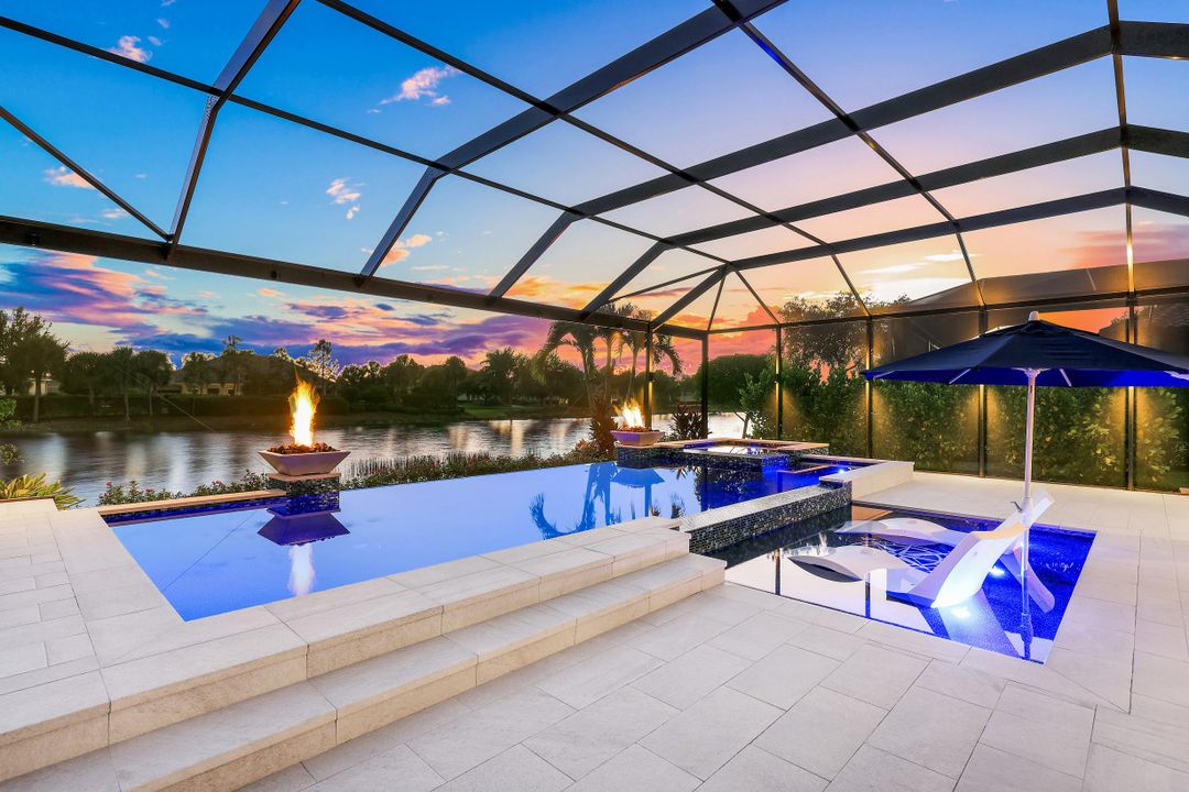 9223 Rialto Ln, Naples, FL 34119