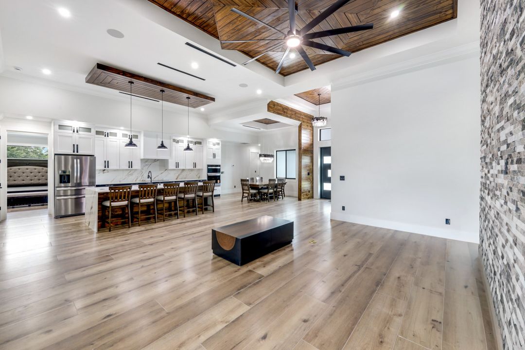 2230 Moreno Ave, Fort Myers, FL 33901
