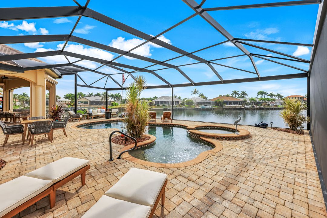 2216 SW 49th Terrace, Cape Coral, FL 33914