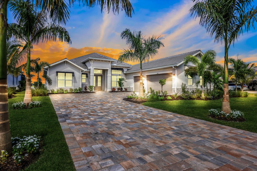 17338 Blue Sapphire Dr, Fort Myers, FL 33913