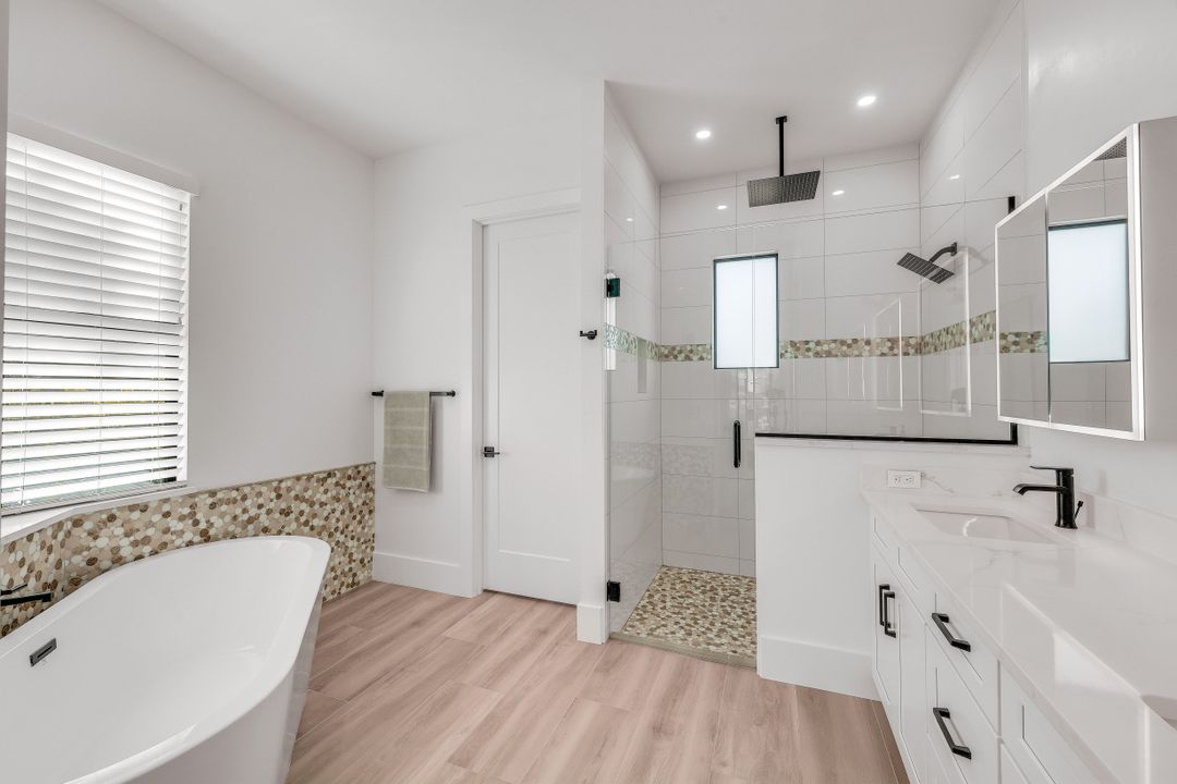 2307 SW 45th Terrace, Cape Coral, FL 33914