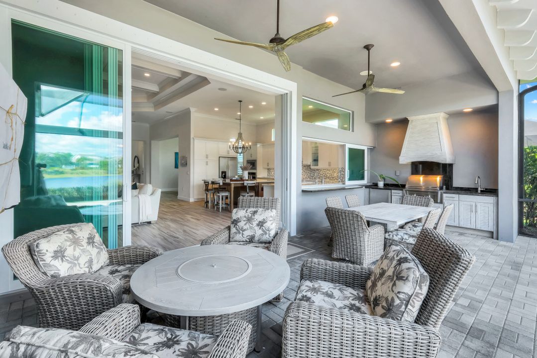 6316 Lyford Isle Dr, Naples, FL 34113