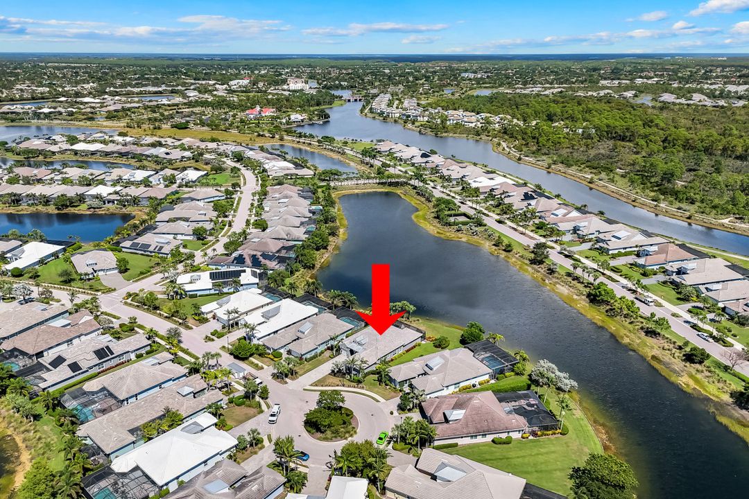 6316 Lyford Isle Dr, Naples, FL 34113