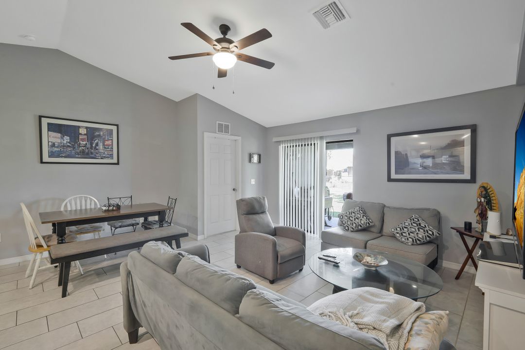 4137 SW 8th Pl, Cape Coral, FL 33914