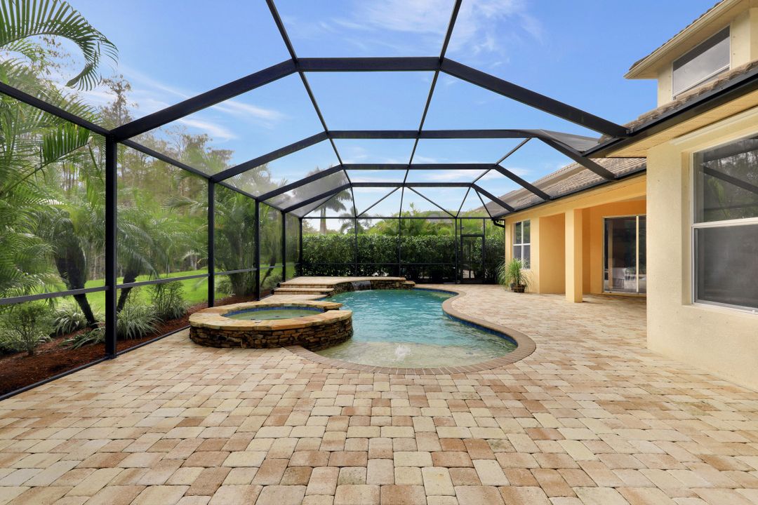 20593 Torre Del Lago St, Estero, FL 33928