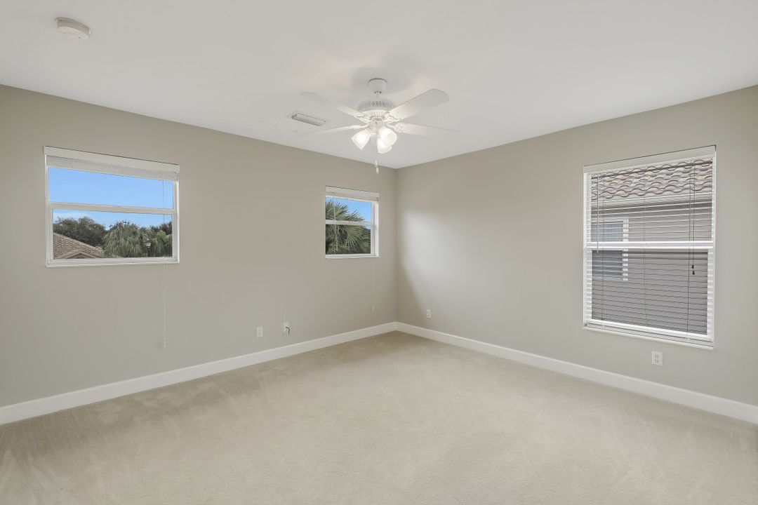 20593 Torre Del Lago St, Estero, FL 33928