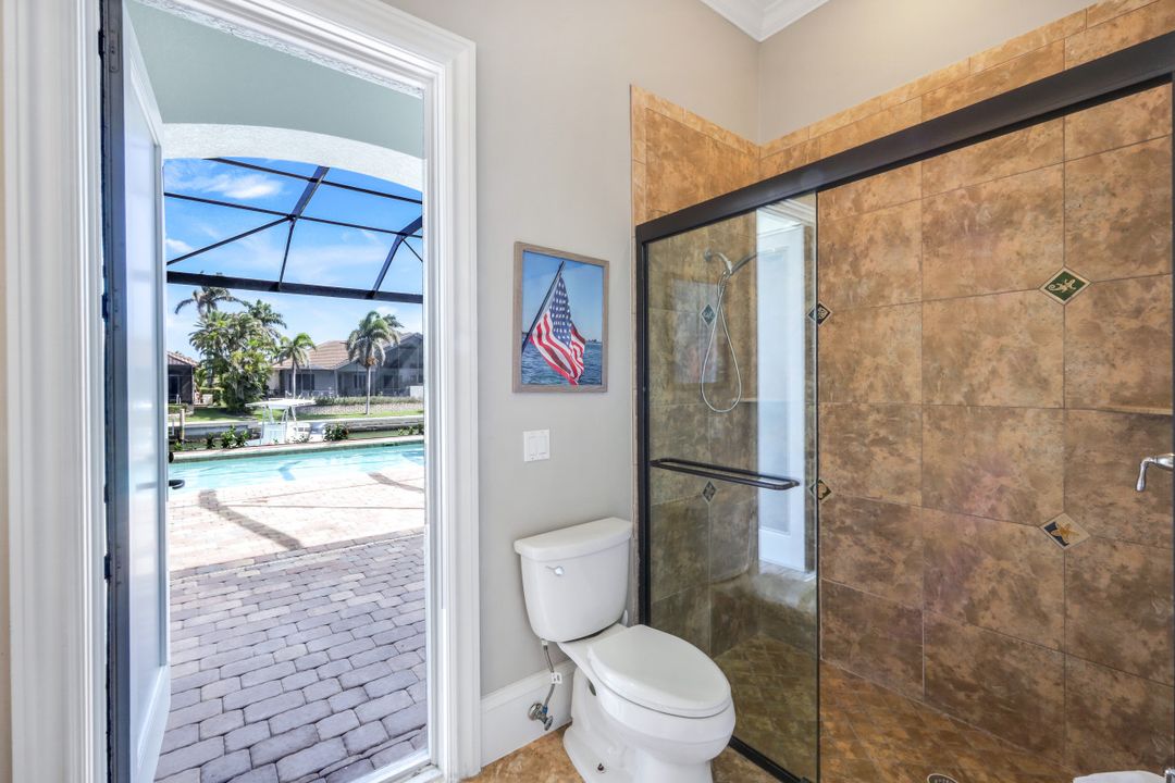 541 Taylor Ct, Marco Island, FL 34145