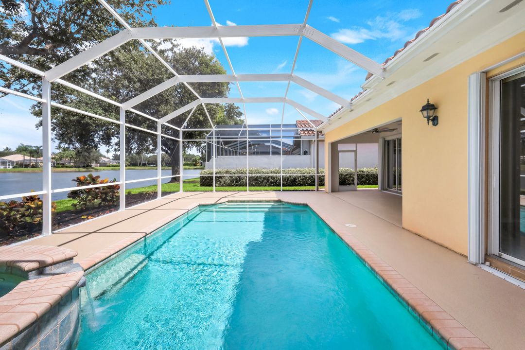 3759 Whidbey Way, Naples, FL 34119