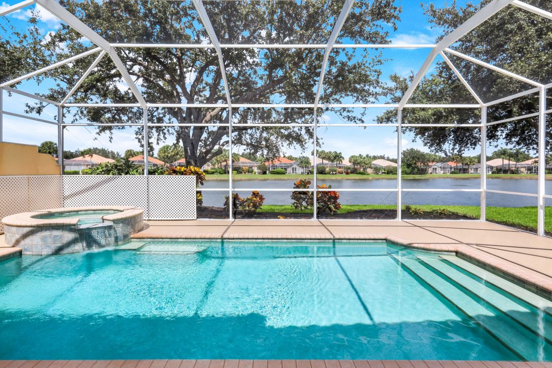 3759 Whidbey Way, Naples, FL 34119