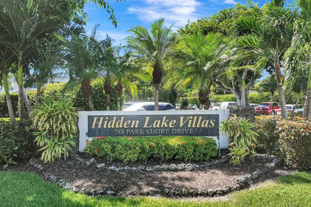 788 Park Shore Dr #E39, Naples, FL 34103