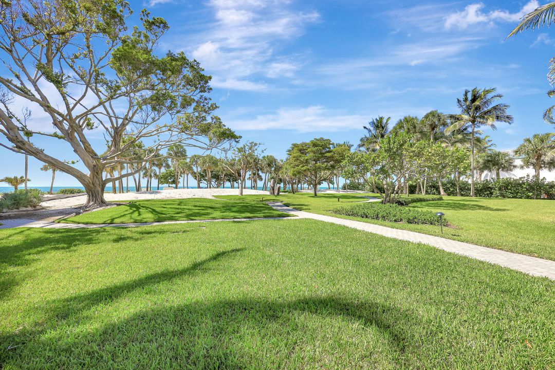 788 Park Shore Dr #E39, Naples, FL 34103