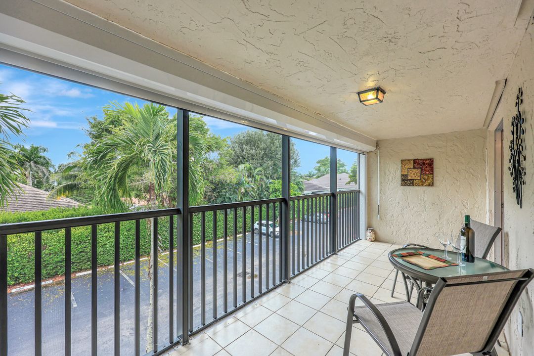 788 Park Shore Dr #E39, Naples, FL 34103