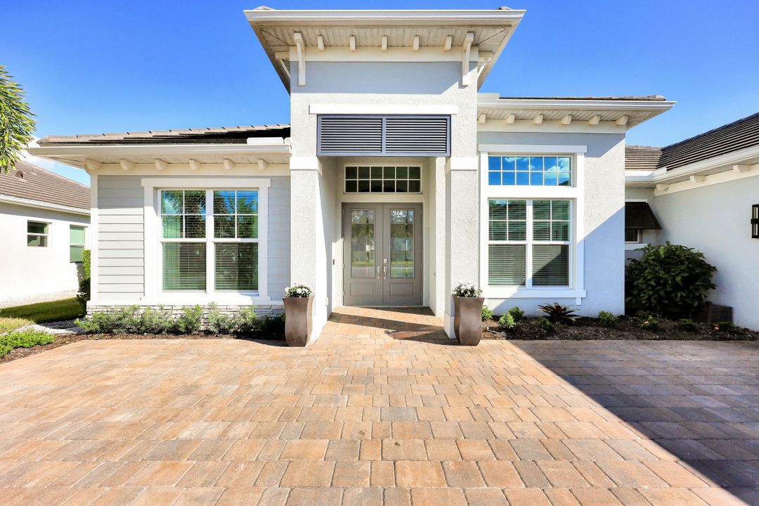 14630 Blue Bay Cir, Miromar Lakes, FL 33913