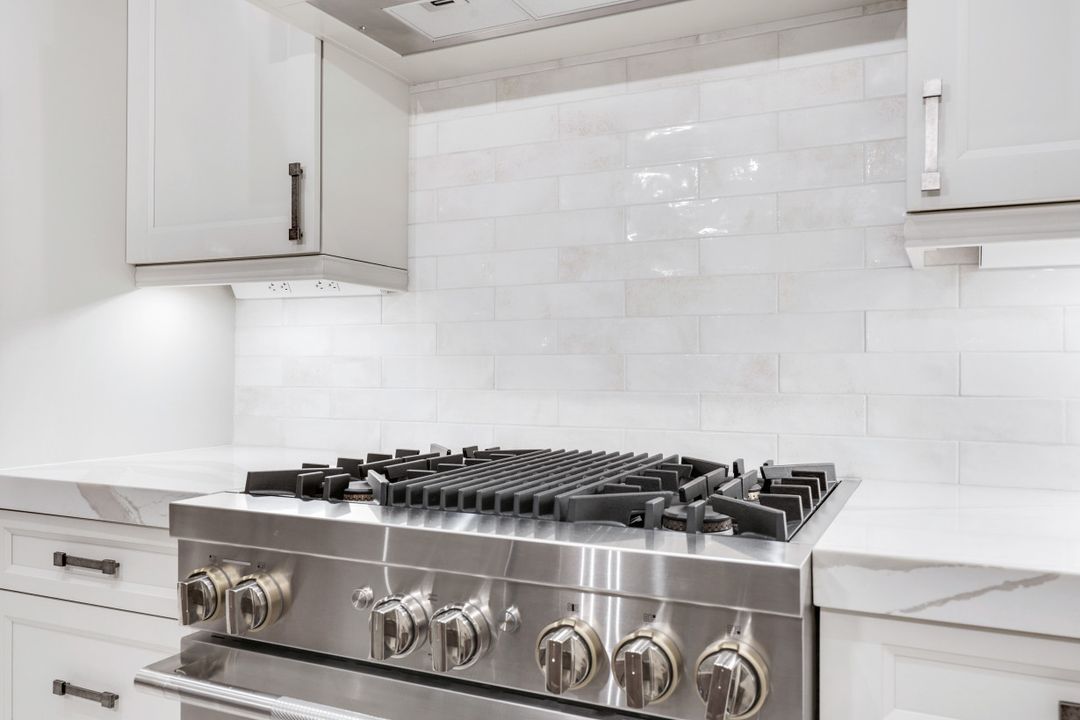 16808 Lady Diana Ct, Cape Coral, FL 33991