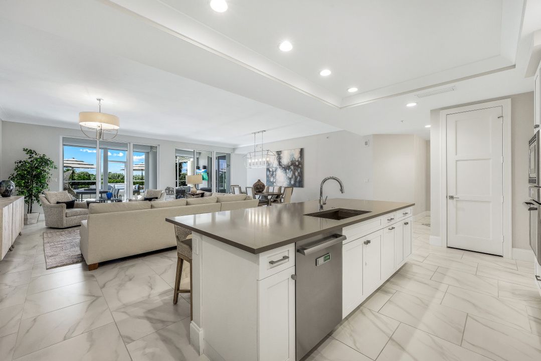 4971 Bonita Bay Blvd #303, Bonita Springs, FL 34134