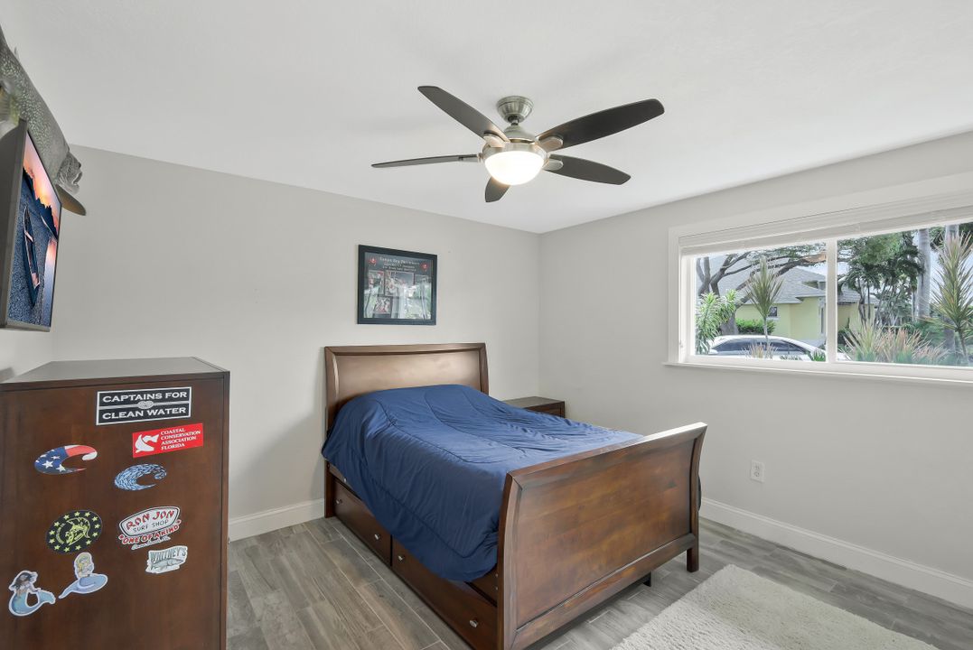 5943 Baker Ct, Fort Myers, FL 33919