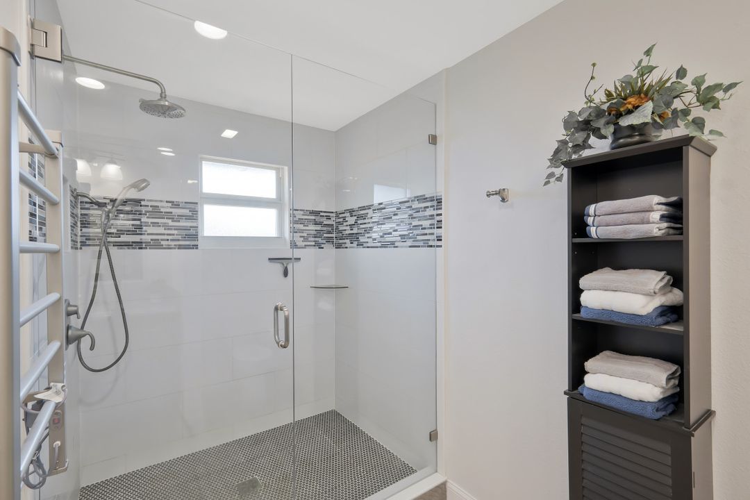 5943 Baker Ct, Fort Myers, FL 33919