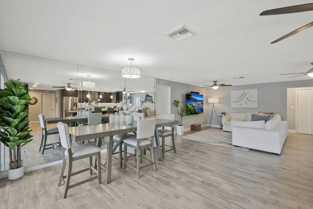 5943 Baker Ct, Fort Myers, FL 33919