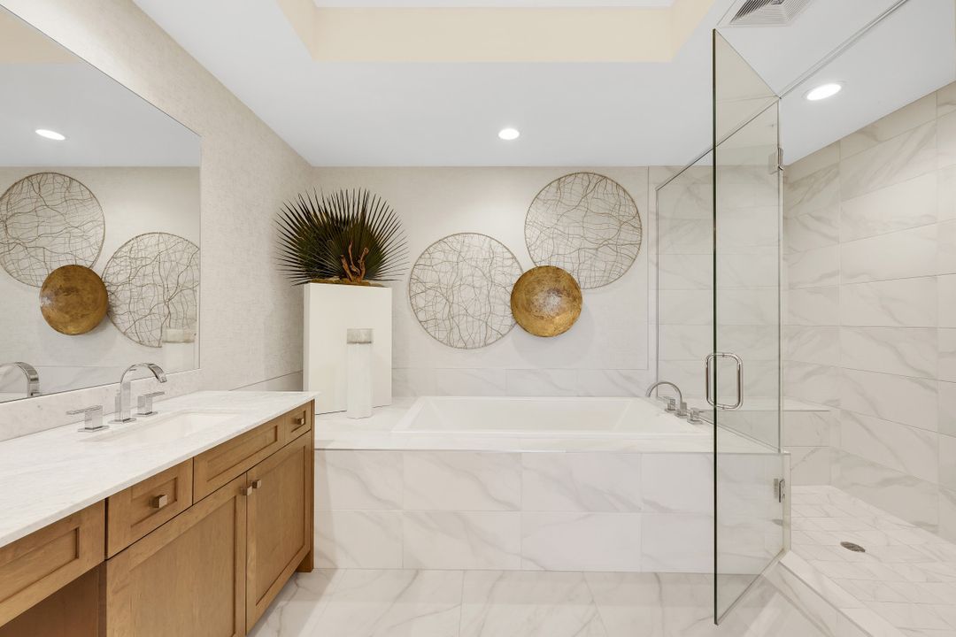 4971 Bonita Bay Blvd #402, Bonita Springs, FL 34134