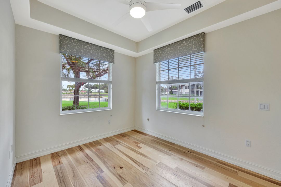 4728 Stratford Ct #1801, Naples, FL 34105