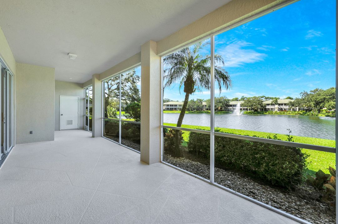 558 Vintage Reserve Ln #19B, Naples, FL 34119