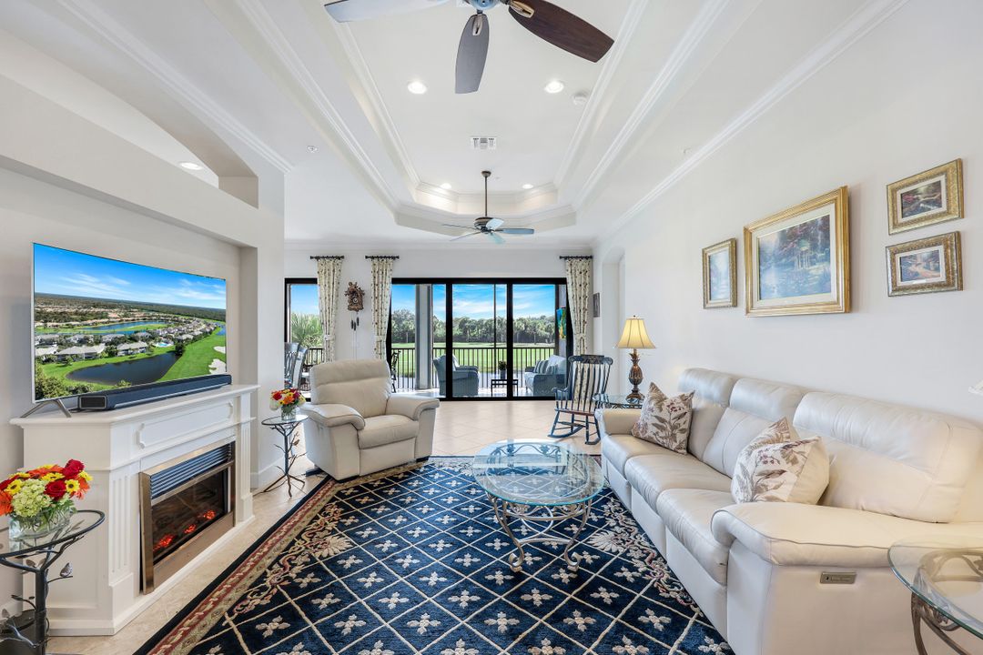 12066 Covent Garden Ct #1403, Naples, FL 34120