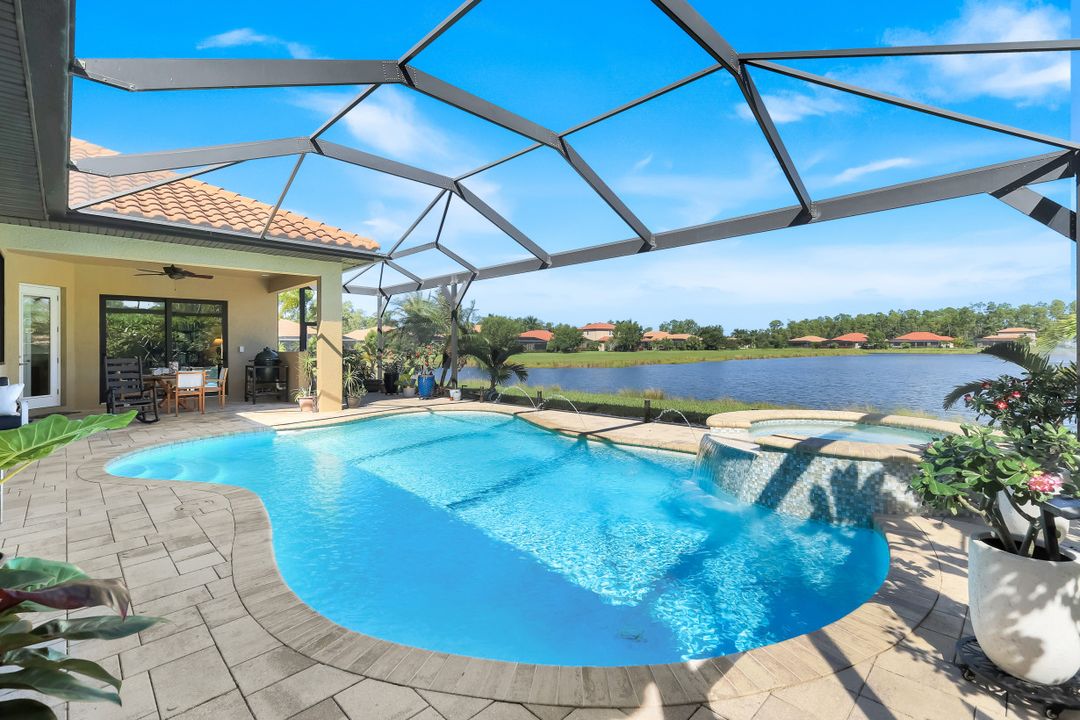 1456 Mockingbird Dr, Naples, FL 34120